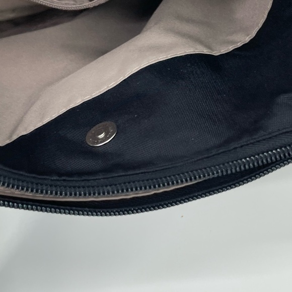 Baggallini Black Nylon Crossbody Organizer - Picture 6 of 13